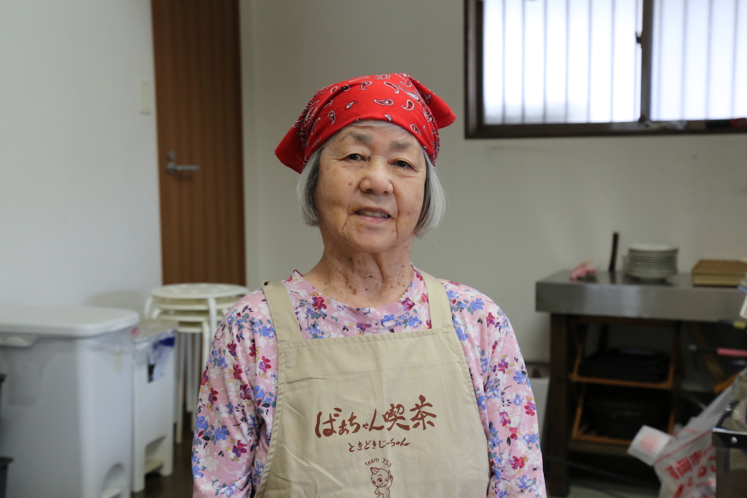 三角巾 ばあちゃん