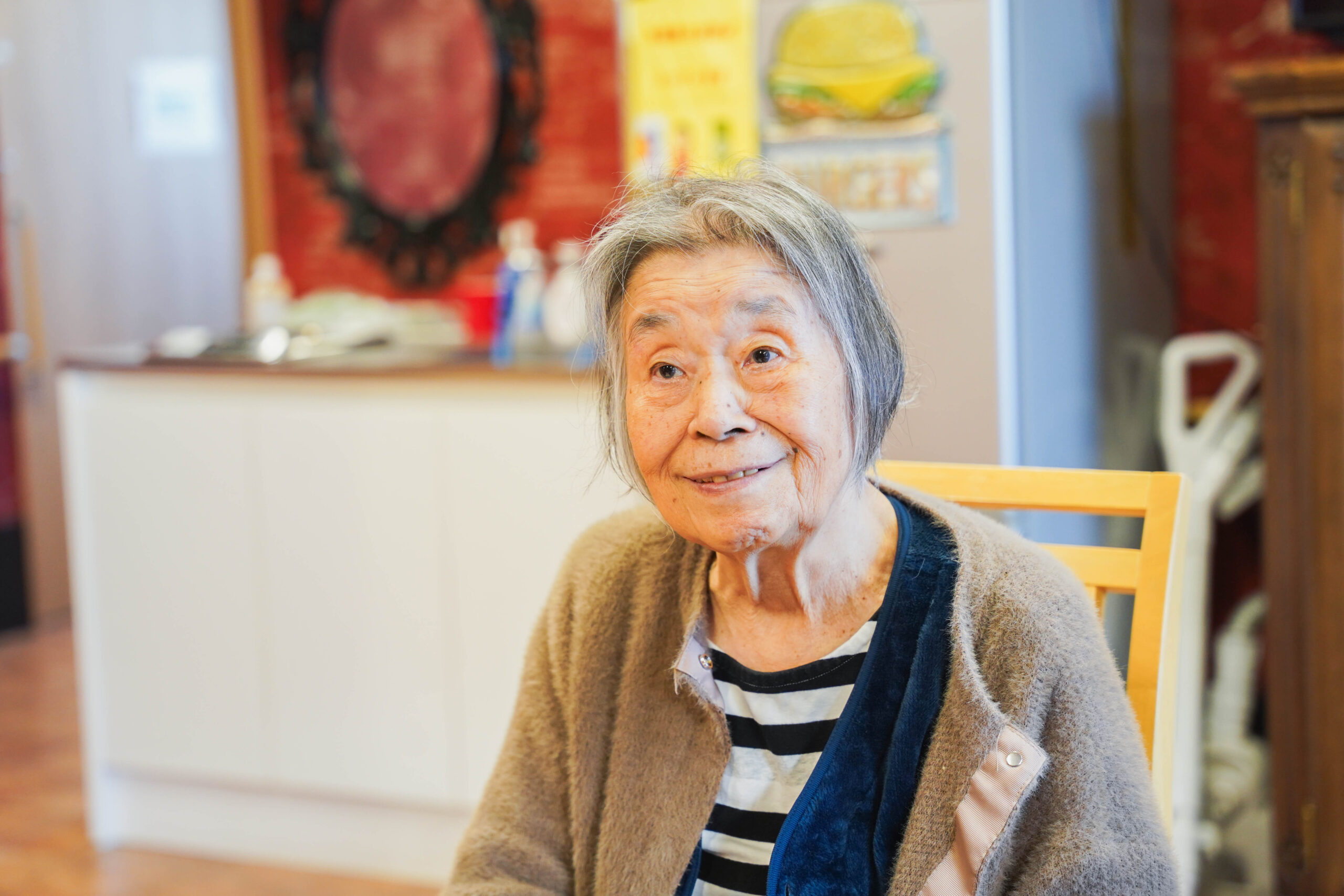 穏やかで優しい表情のおばあちゃん
