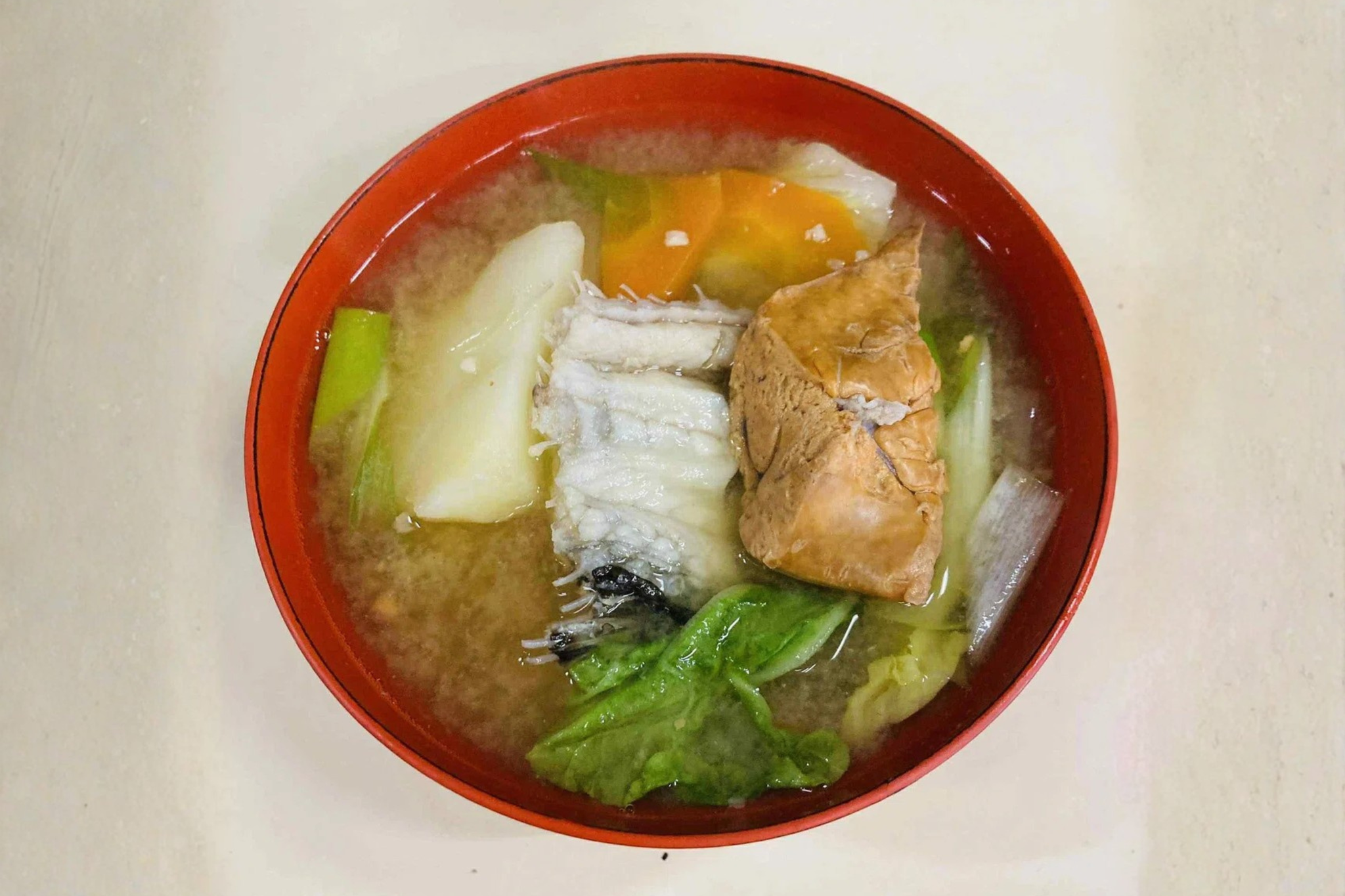 人の心もあたためるまかない味噌汁