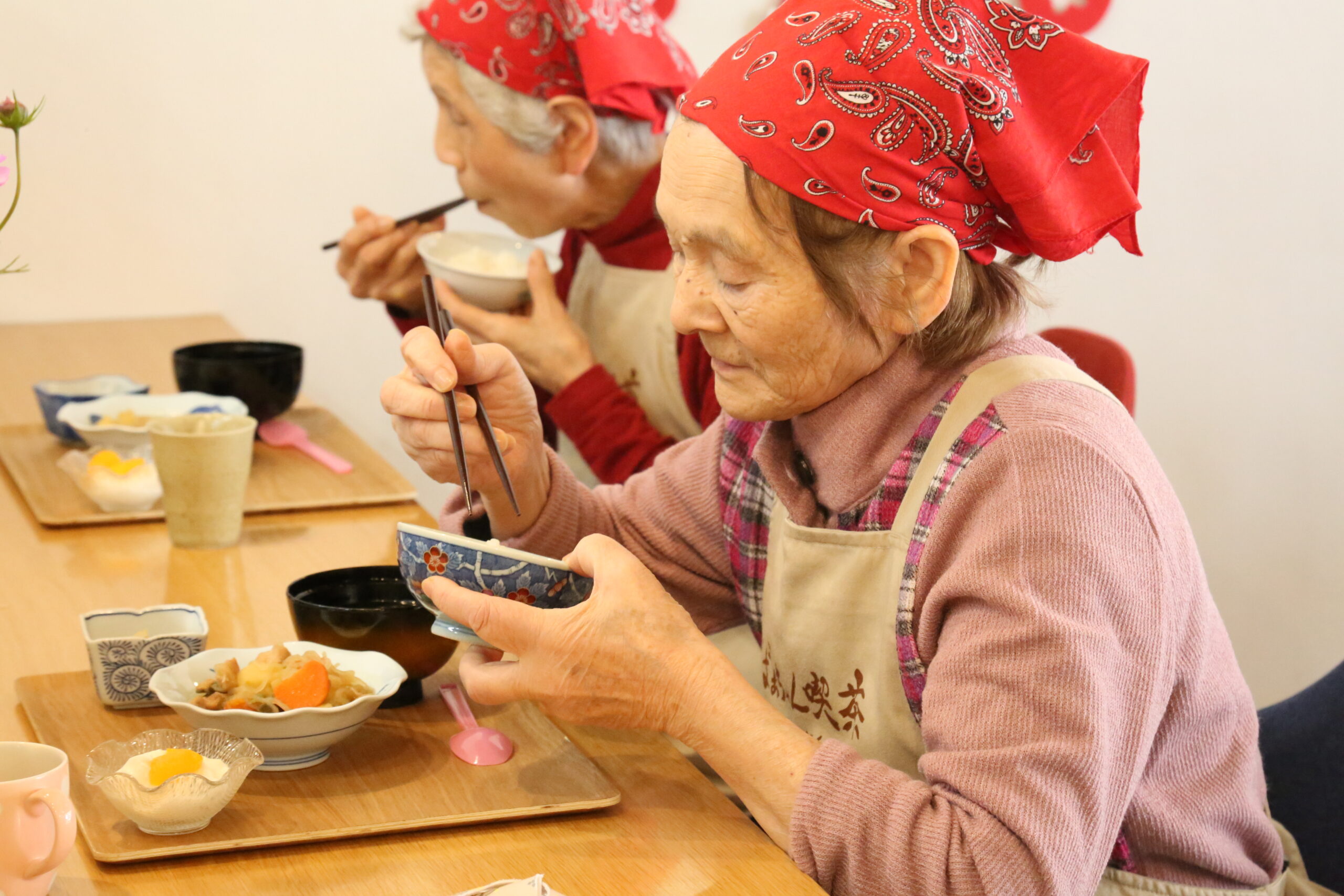 ごはん 食べる ばあちゃん
